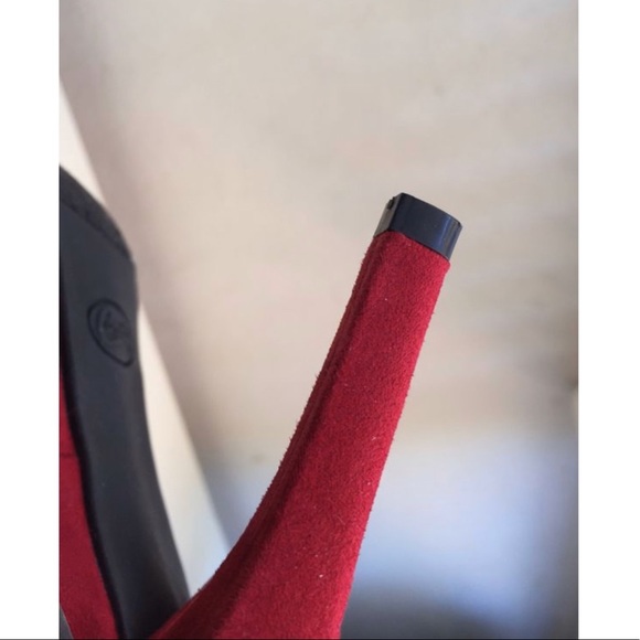 Red suede pumps (NWOT) - Picture 4 of 4